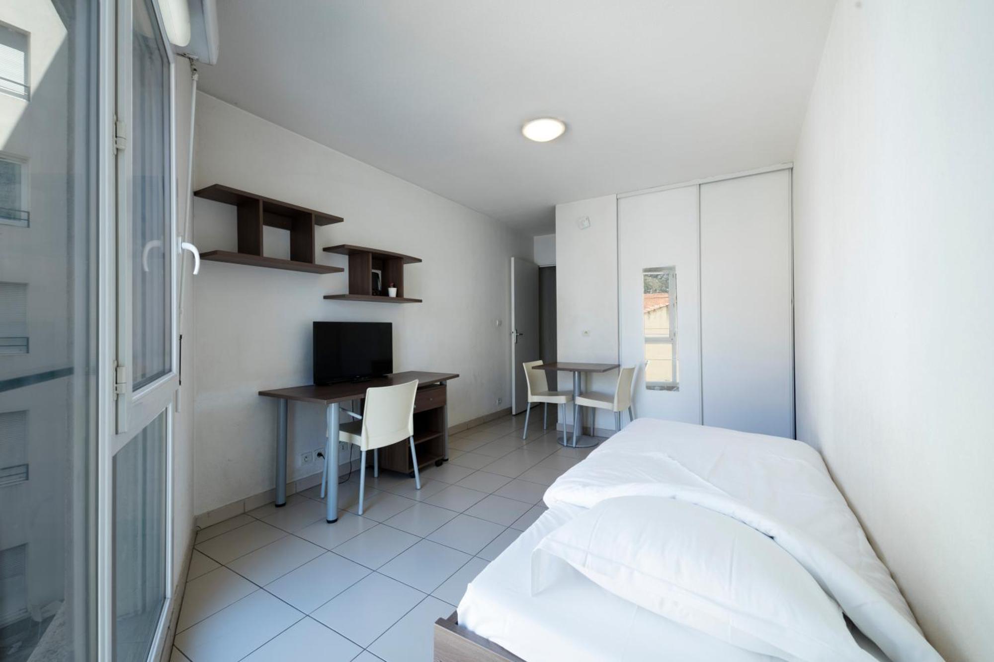 Garden & Aparthotel *